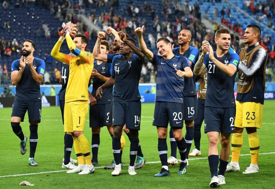 对比哈兰德 对比哈兰德