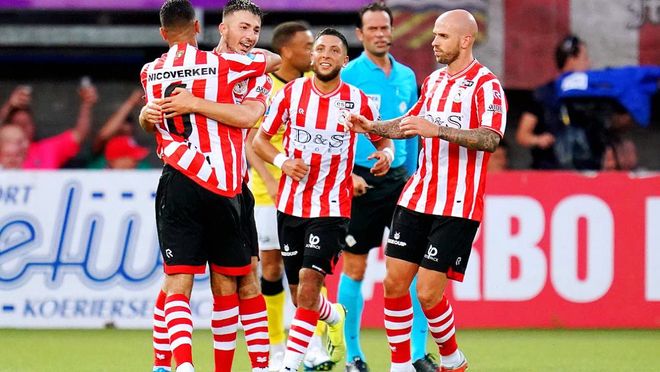 日本足球长 日本足球长